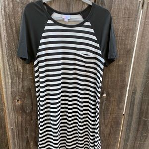 LuLaRoe NWOT dress fun black and white